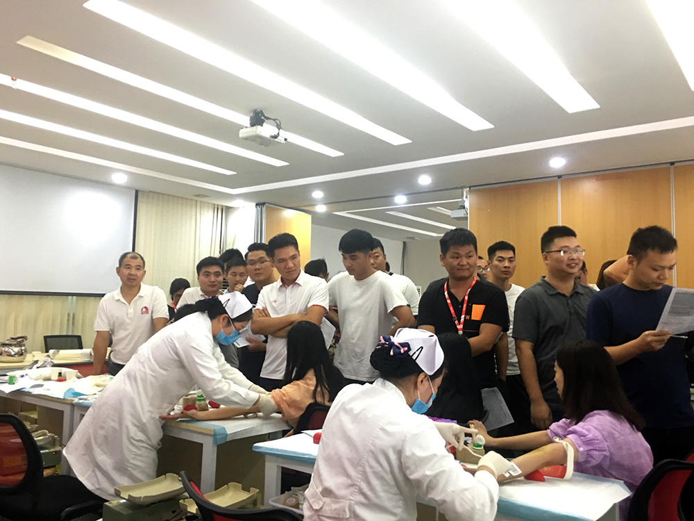 77���� �C ȫ����ȫ����̬�ȵ���������ֱ��ƽ̨