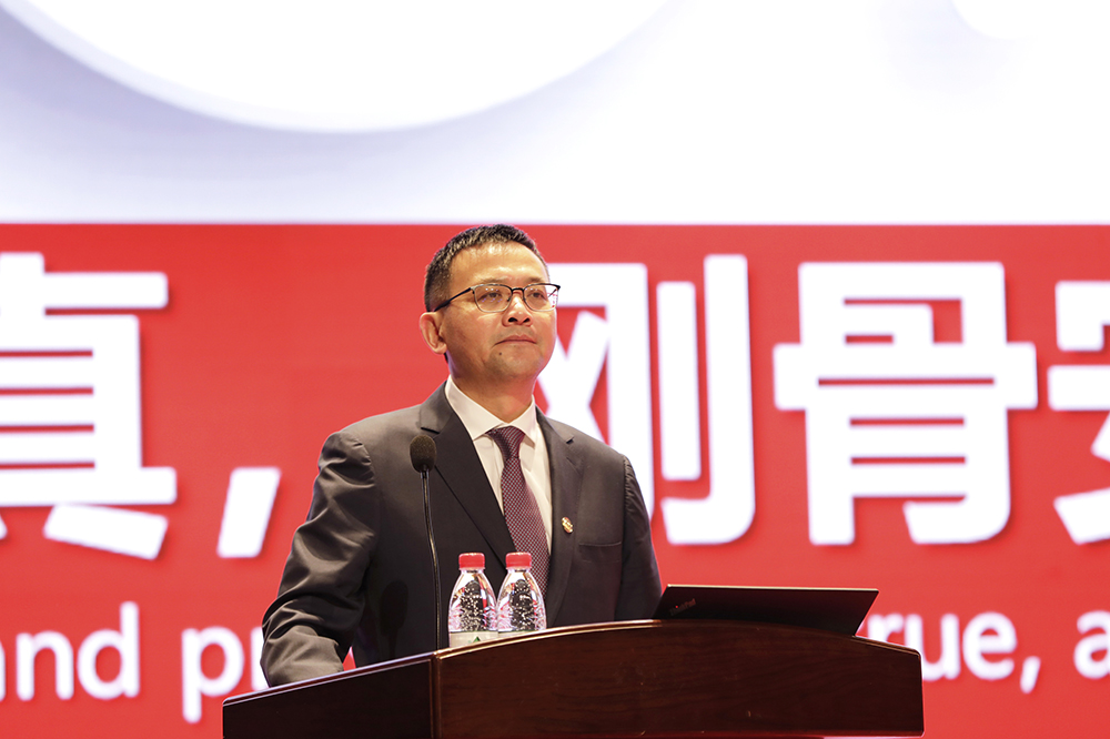 77���� �C ȫ����ȫ����̬�ȵ���������ֱ��ƽ̨