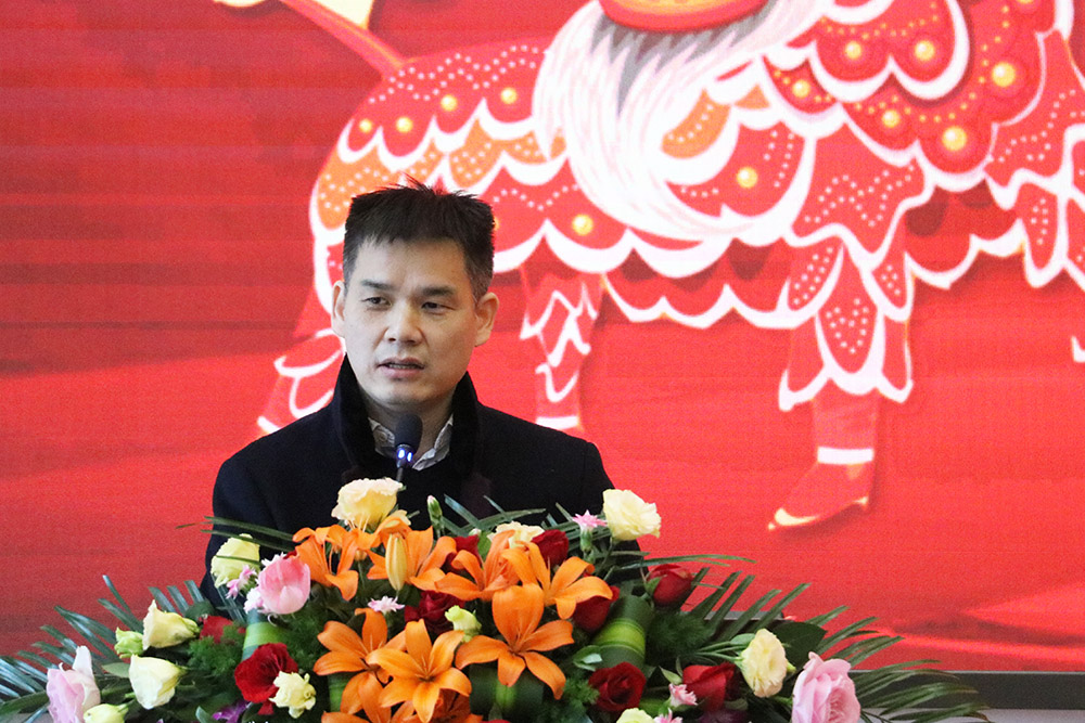 77���� �C ȫ����ȫ����̬�ȵ���������ֱ��ƽ̨