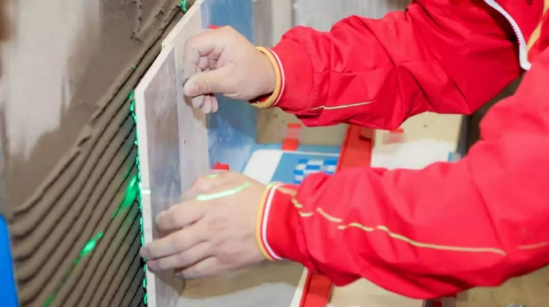 77���� �C ȫ����ȫ����̬�ȵ���������ֱ��ƽ̨