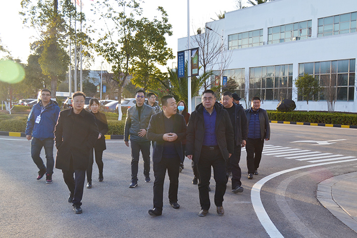 77���� �C ȫ����ȫ����̬�ȵ���������ֱ��ƽ̨