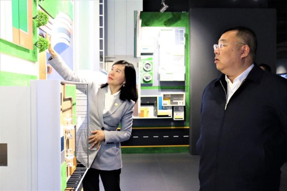 77���� �C ȫ����ȫ����̬�ȵ���������ֱ��ƽ̨