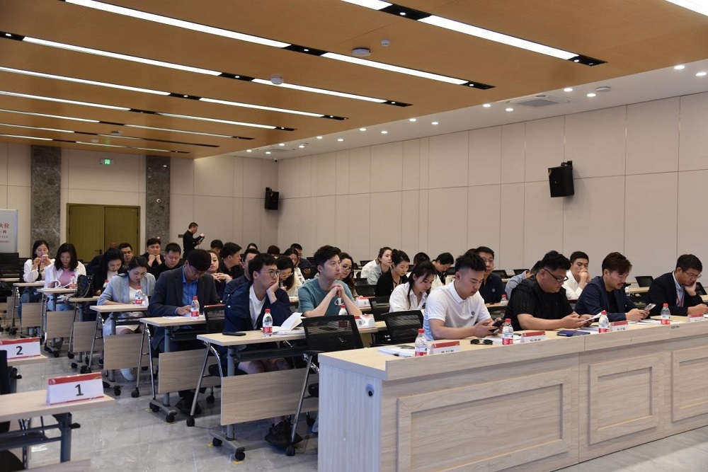 77���� �C ȫ����ȫ����̬�ȵ���������ֱ��ƽ̨