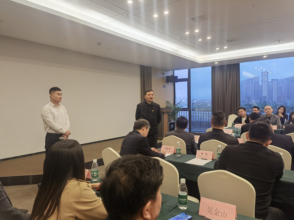 77���� �C ȫ����ȫ����̬�ȵ���������ֱ��ƽ̨