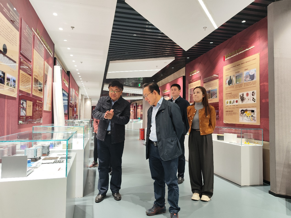 77���� �C ȫ����ȫ����̬�ȵ���������ֱ��ƽ̨