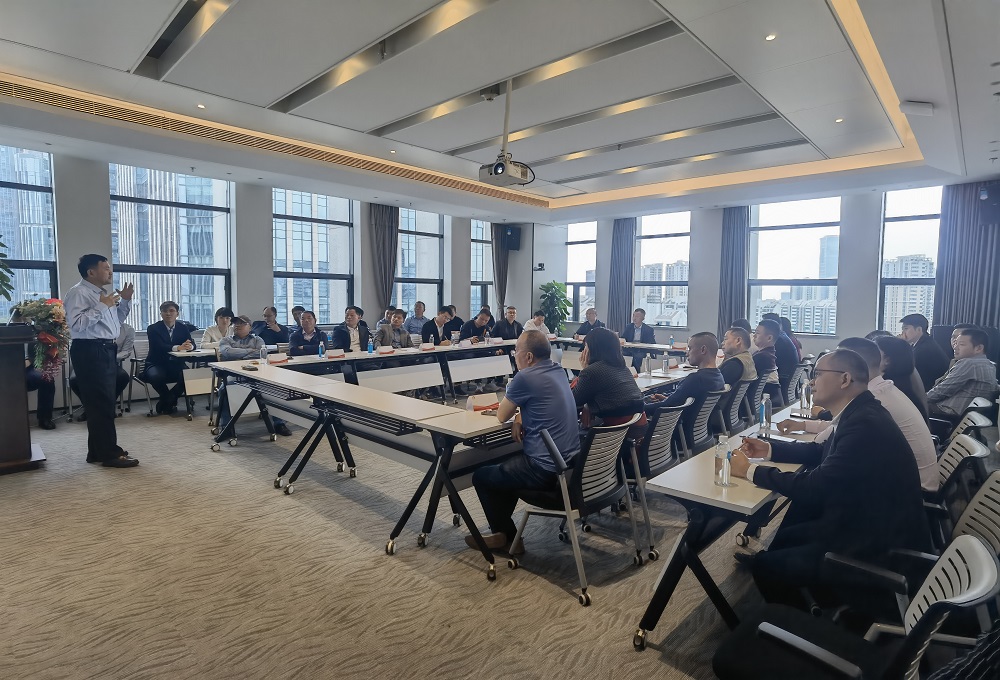 77���� �C ȫ����ȫ����̬�ȵ���������ֱ��ƽ̨