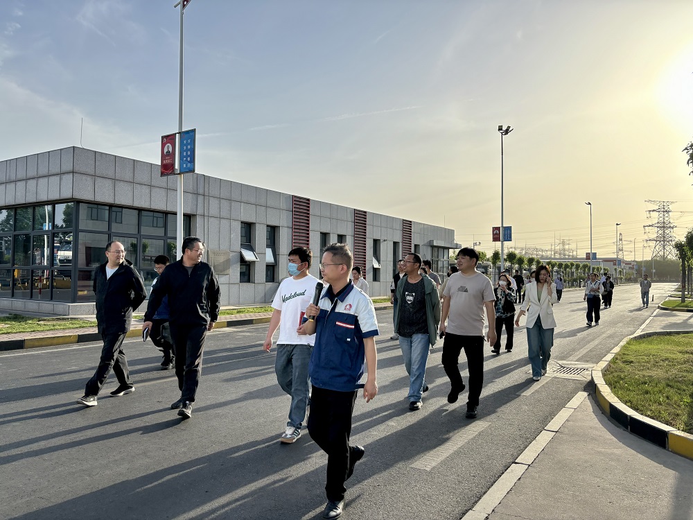 77���� �C ȫ����ȫ����̬�ȵ���������ֱ��ƽ̨