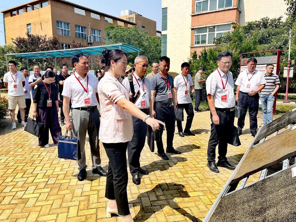 77���� �C ȫ����ȫ����̬�ȵ���������ֱ��ƽ̨