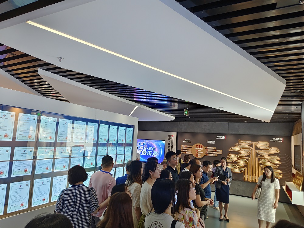 77���� �C ȫ����ȫ����̬�ȵ���������ֱ��ƽ̨